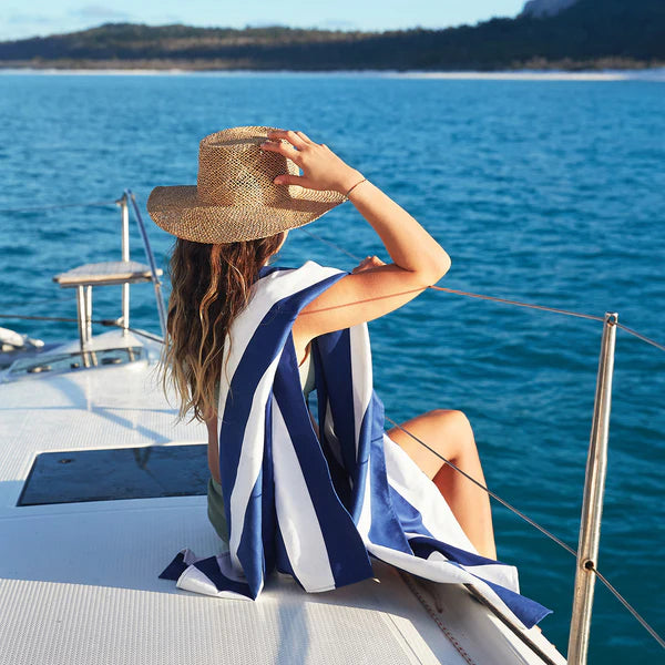 Dock & Bay Quick Dry Beach Towel - Whitsunday Blue