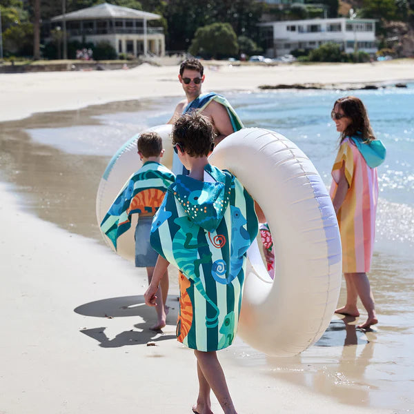 Dock & Bay Kids Poncho - Karma Chameleon