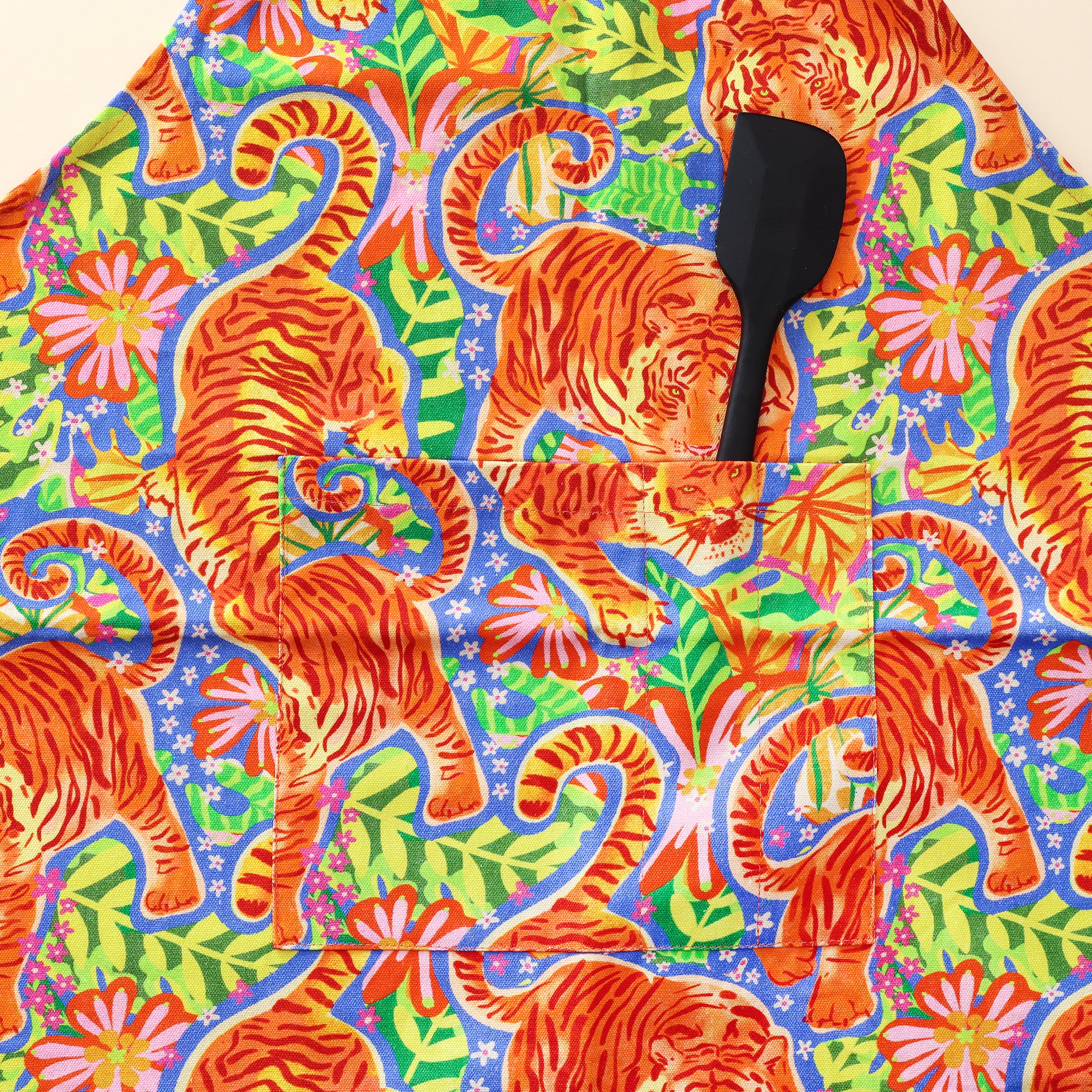 WWF Jungle Roar Apron