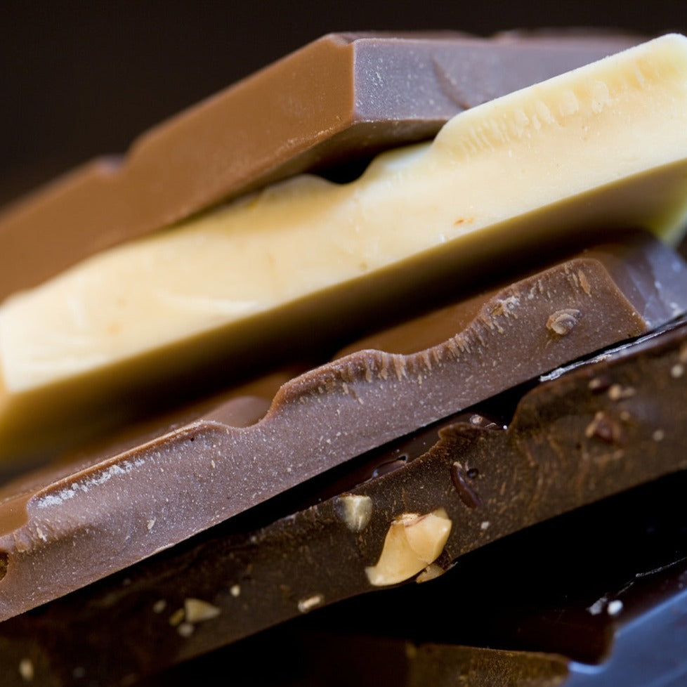 Cocoa Loco Organic White Chocolate Lemon Drizzle Chocolate Bar 100g