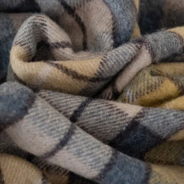 Recycled Wool Large Picnic Blanket - Natural Tartan