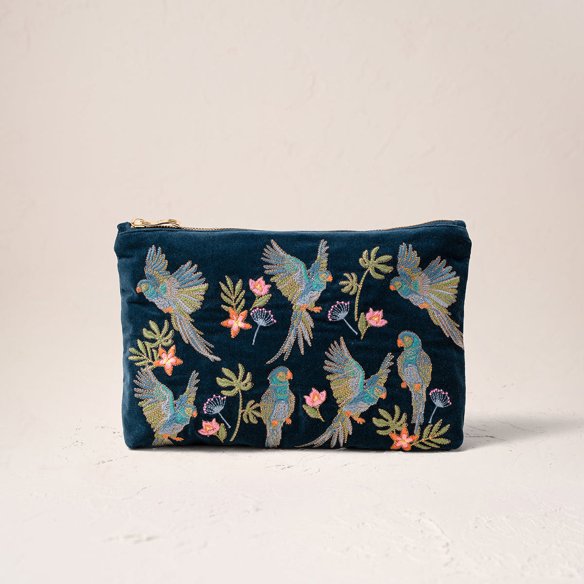 Flying Parrots Everyday Pouch - Ink Blue
