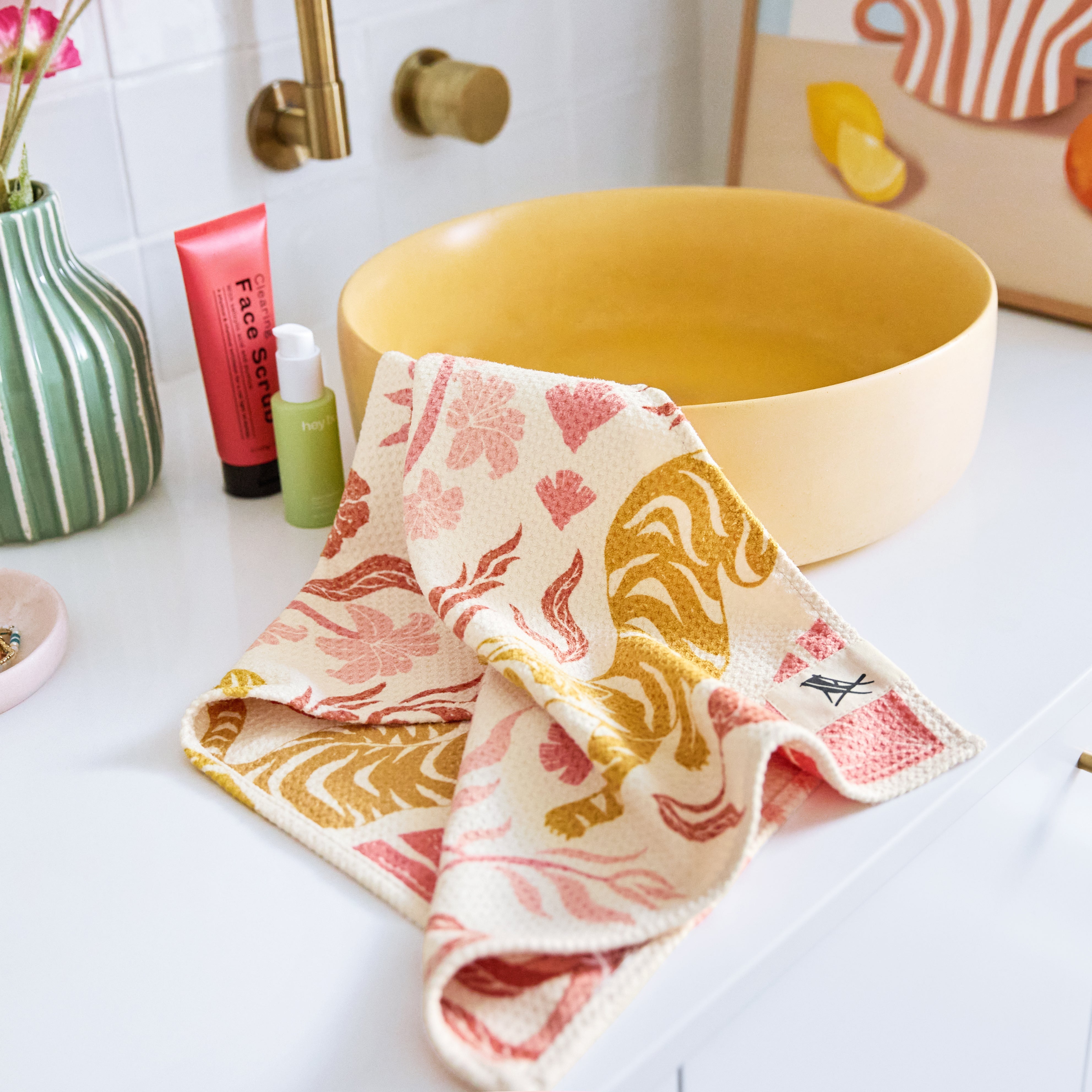 Dock & Bay Hand Towel - Tiger Palm