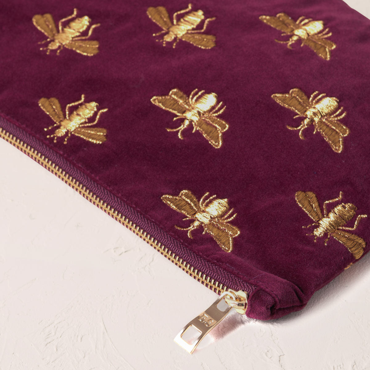 Honey Bee Everyday Pouch - Plum