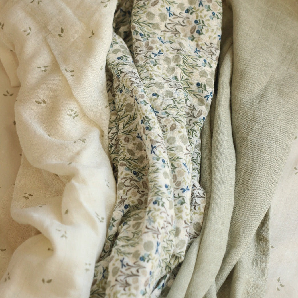 Rattle & Care New Baby Gift Set - Riverbank