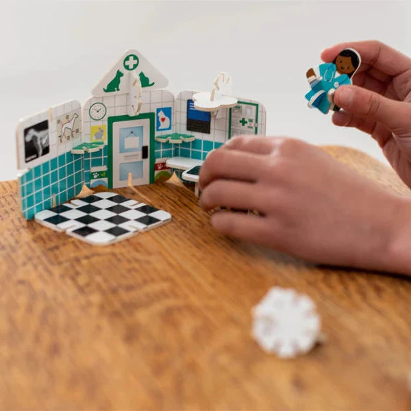Pop-out & Build Mini Vets Play Set