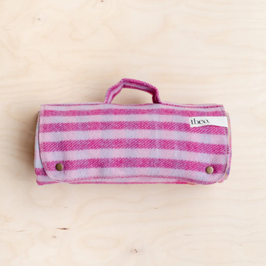 Recycled Wool Small Picnic Blanket in Pink Micro Gingham