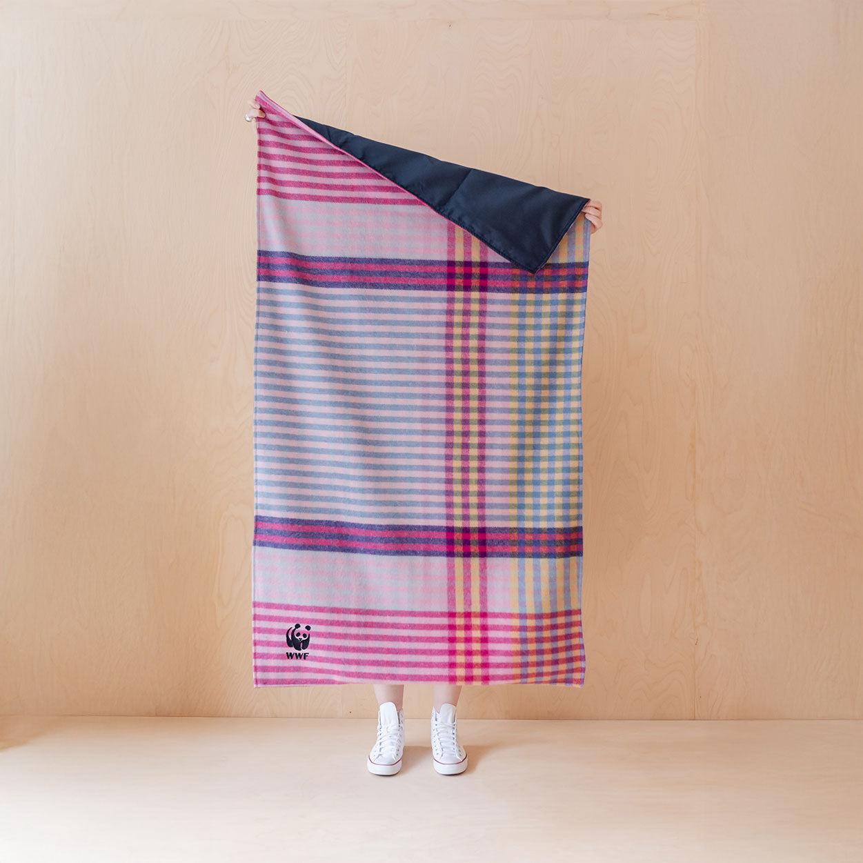 Recycled Wool Small Picnic Blanket in Pink Micro Gingham