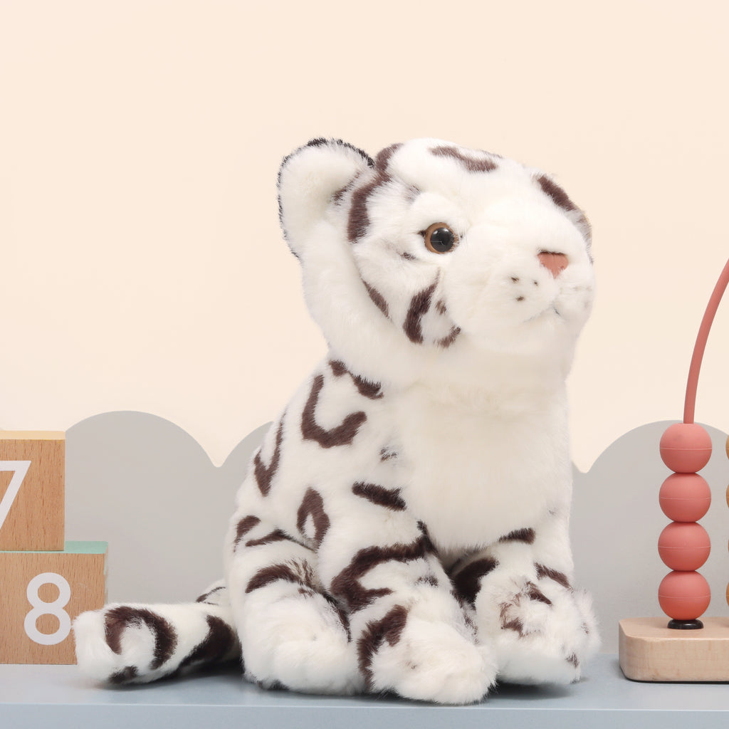 The Snow Leopard Set