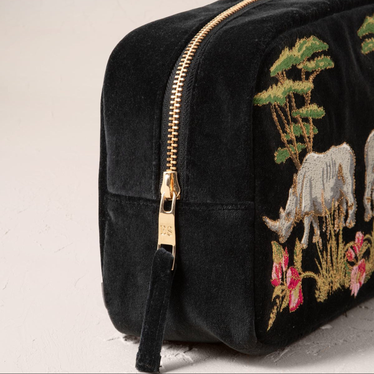 Wild Rhino Makeup Bag - Charcoal