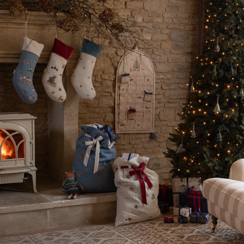 Present Sack - Bear Cub & Friends