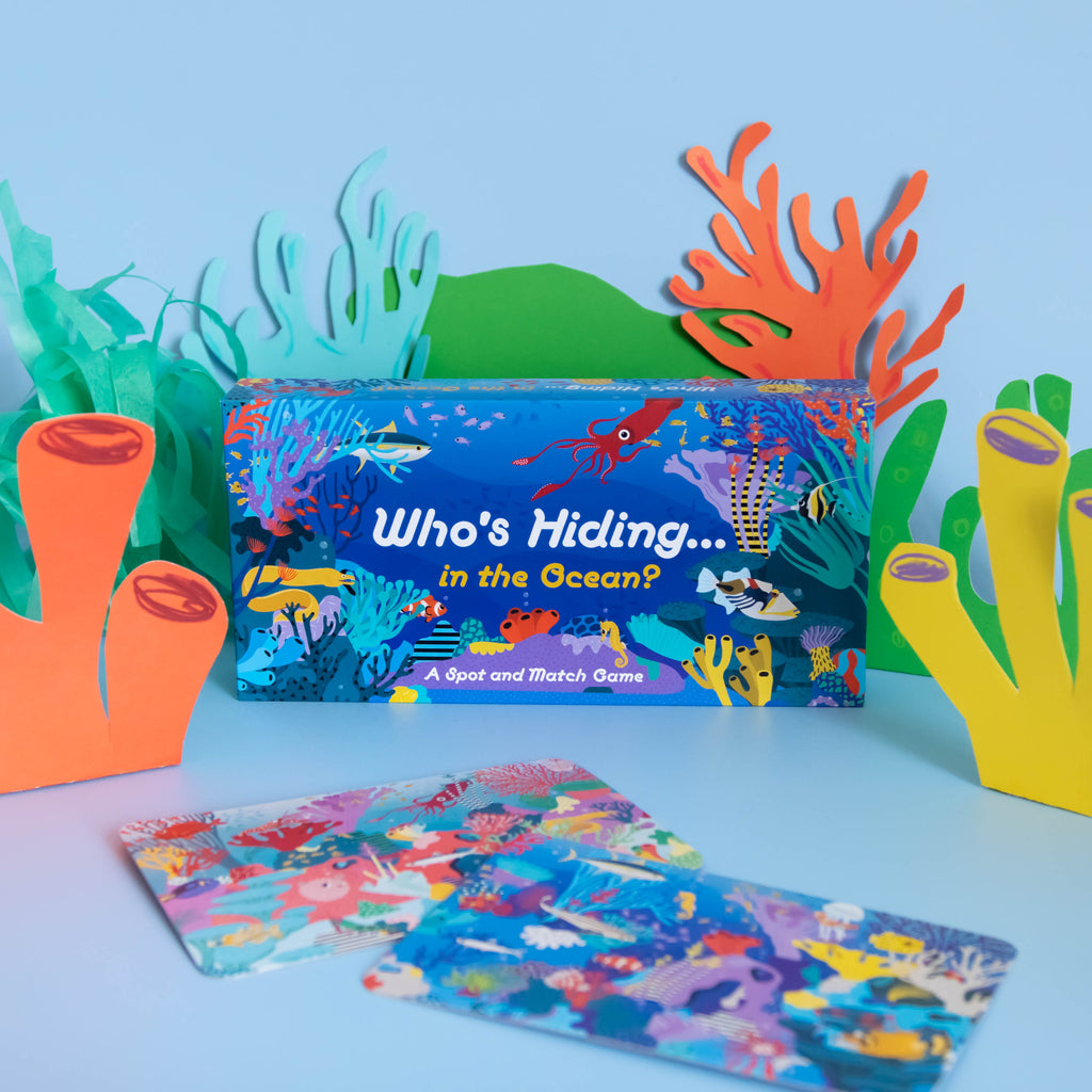 Who's Hiding In The Ocean? – Gioco Di Carte Per Famiglie, 57 Carte, Illustrazioni Caroline Selmes