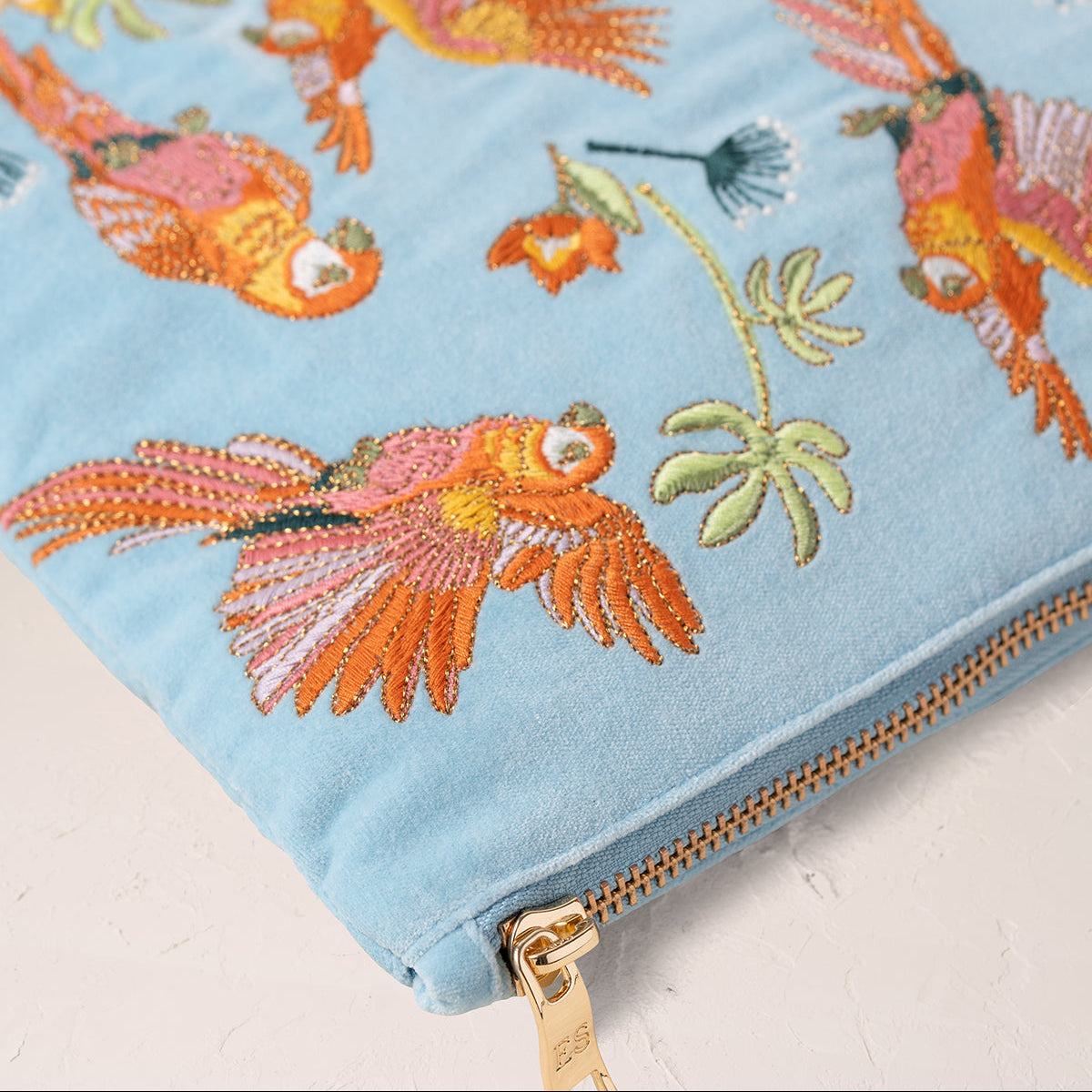 Elizabeth Scarlett Flying Parrots Gift Set