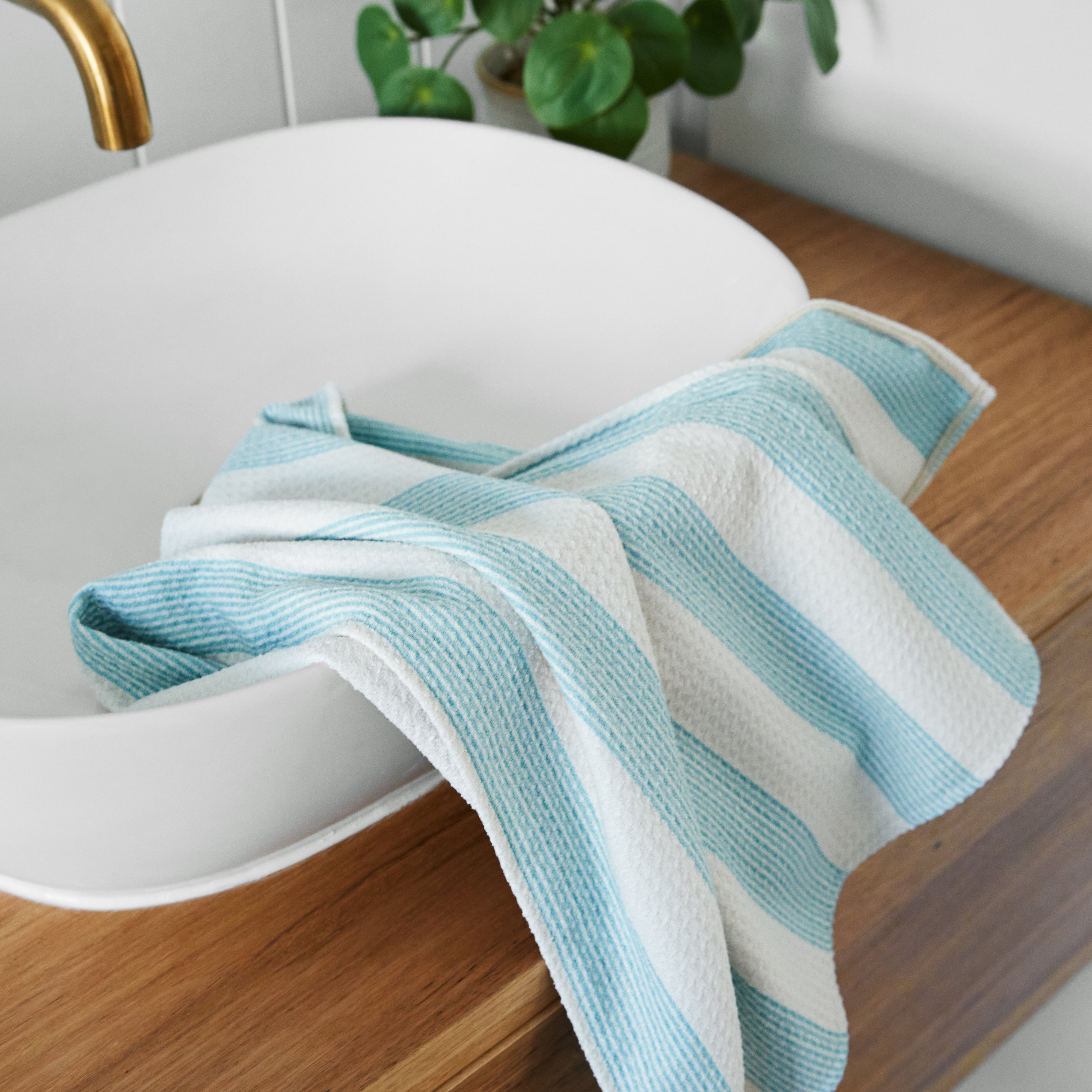 Hand Towel - Serene Seafoam