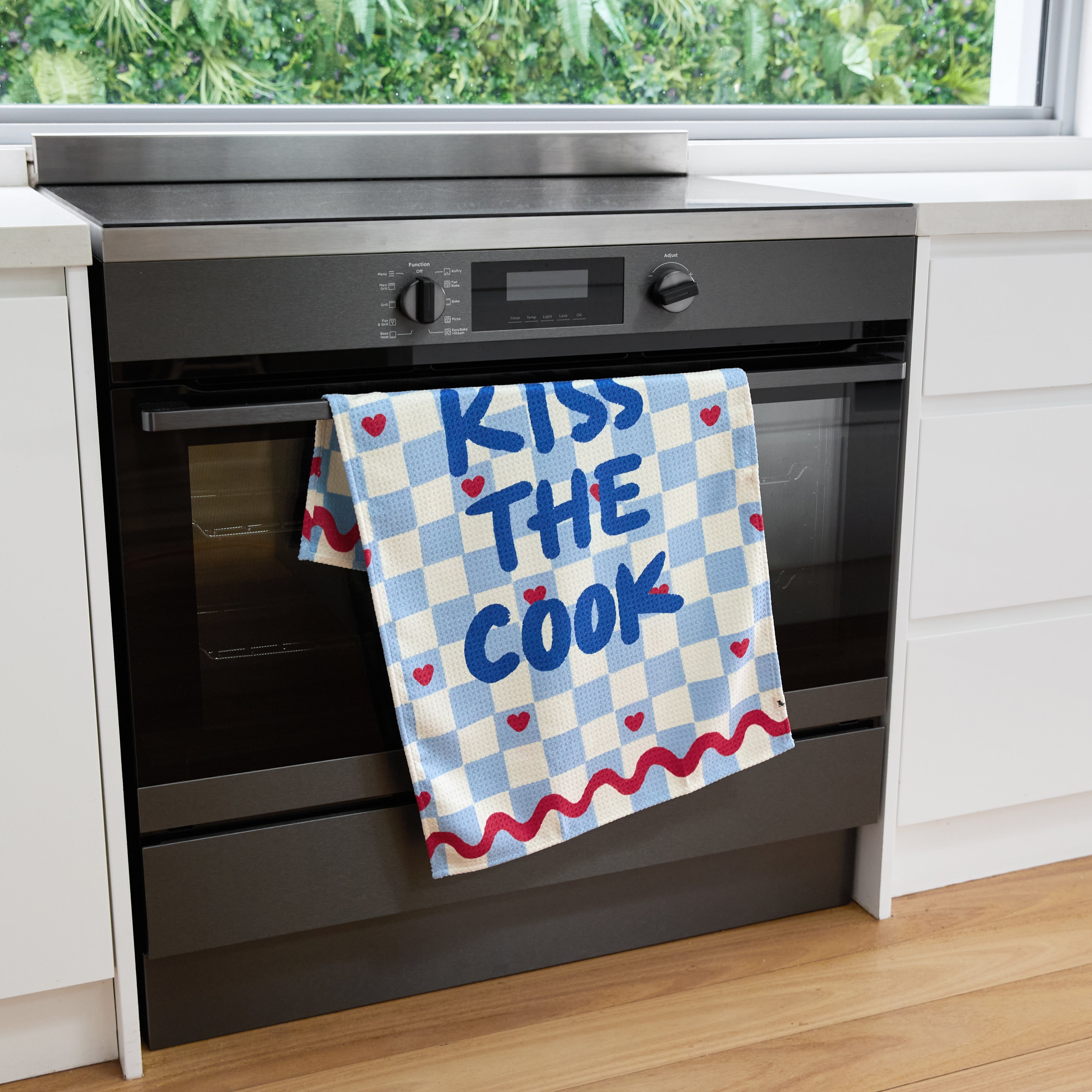 Dock & Bay Tea Towel - Kiss the Cook