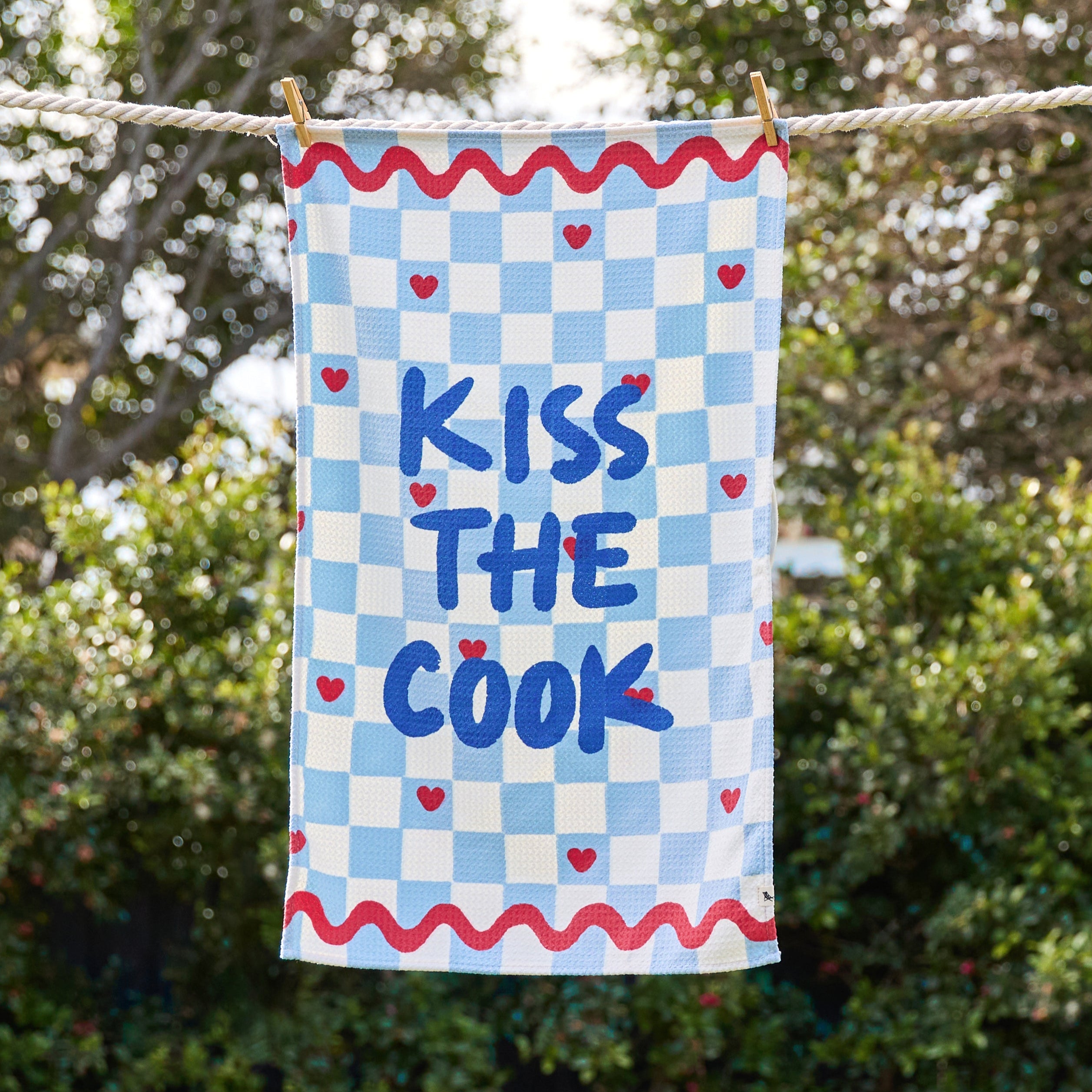 Dock & Bay Tea Towel - Kiss the Cook