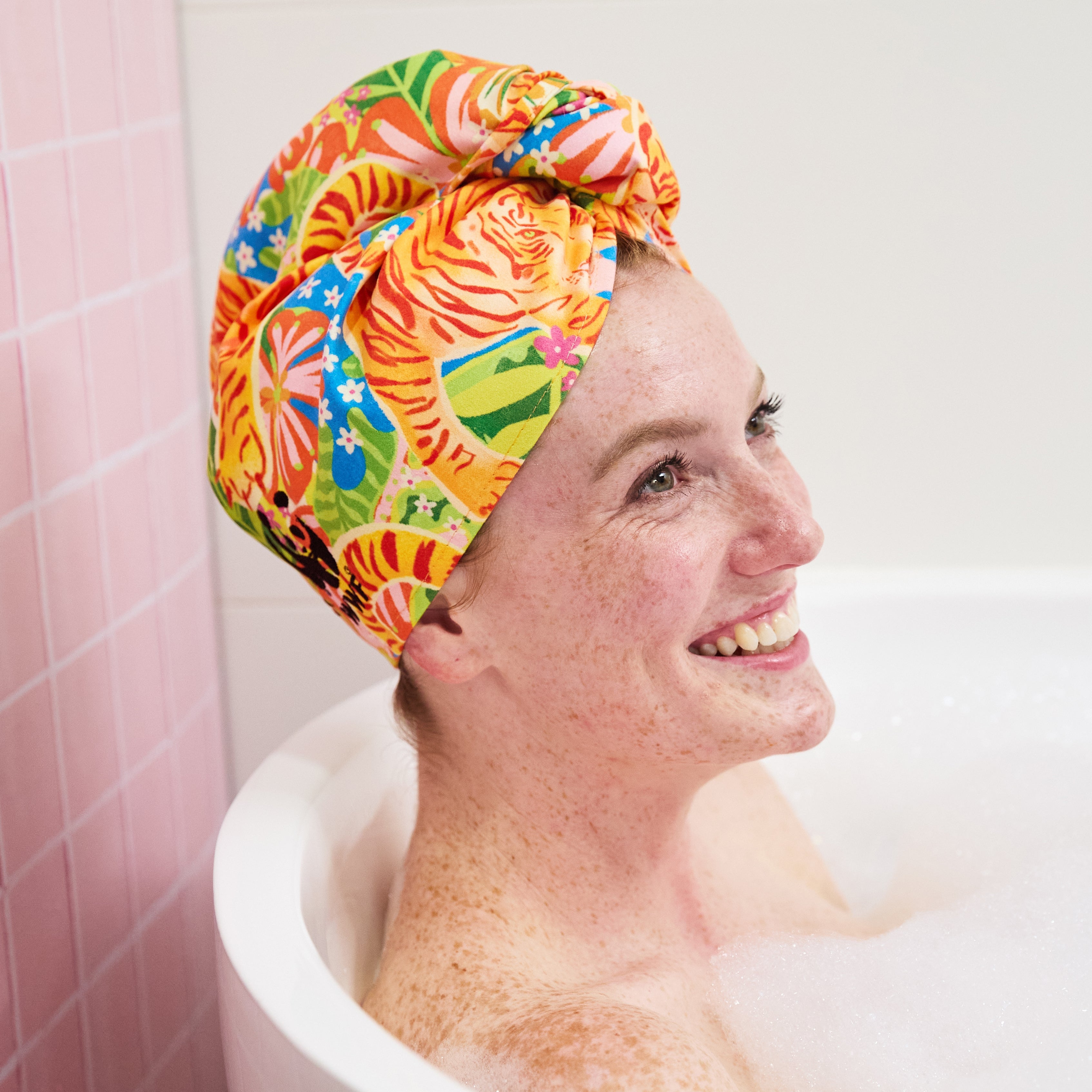 Exclusive WWF x Dock & Bay Hair Wrap - Jungle Roar