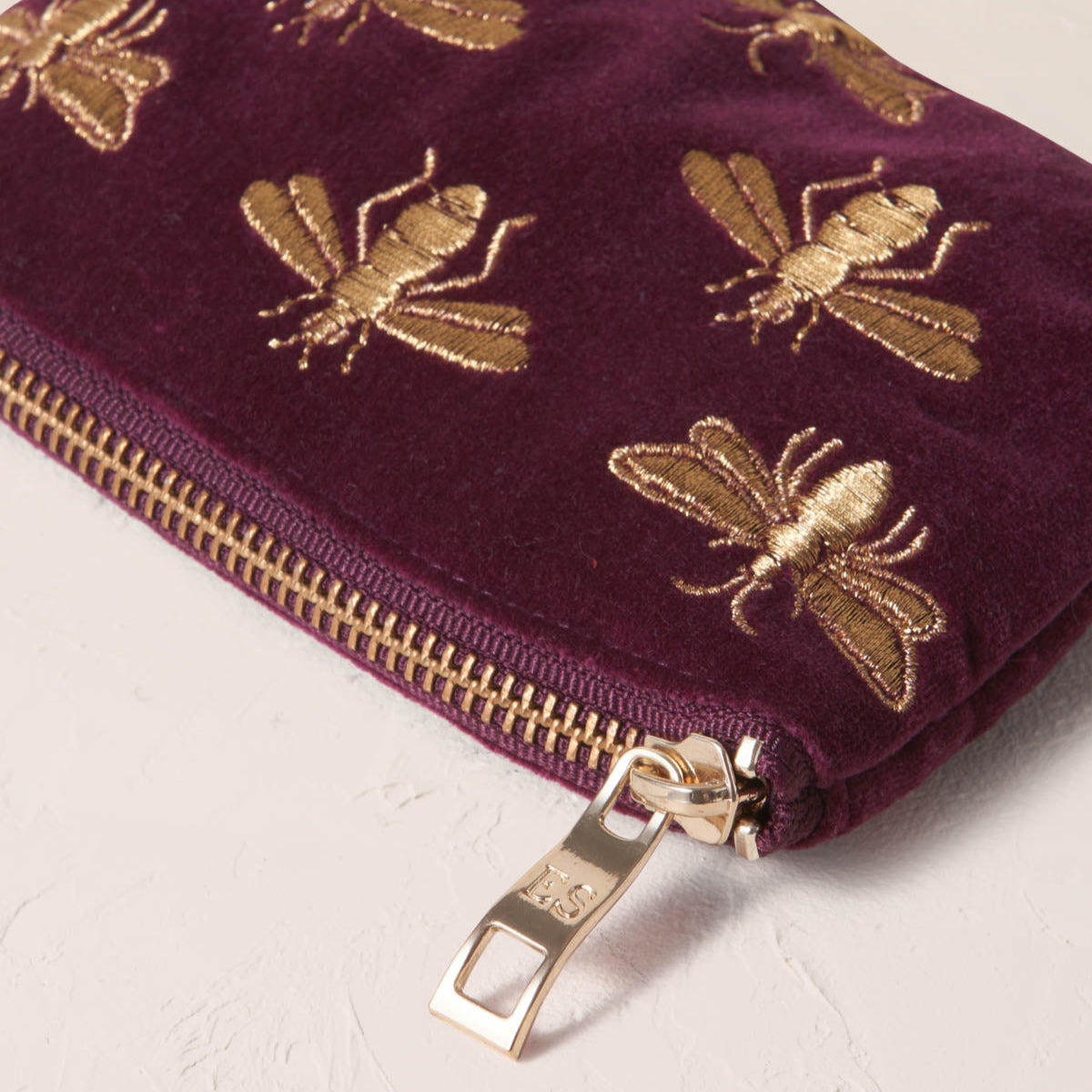 Honey Bee Coin Purse - Plum