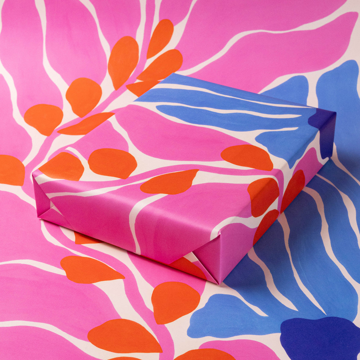 Evermade x Liv Lee - Kelp and Seagrass WWF Luxury Gift Wrap (2 Sheets)