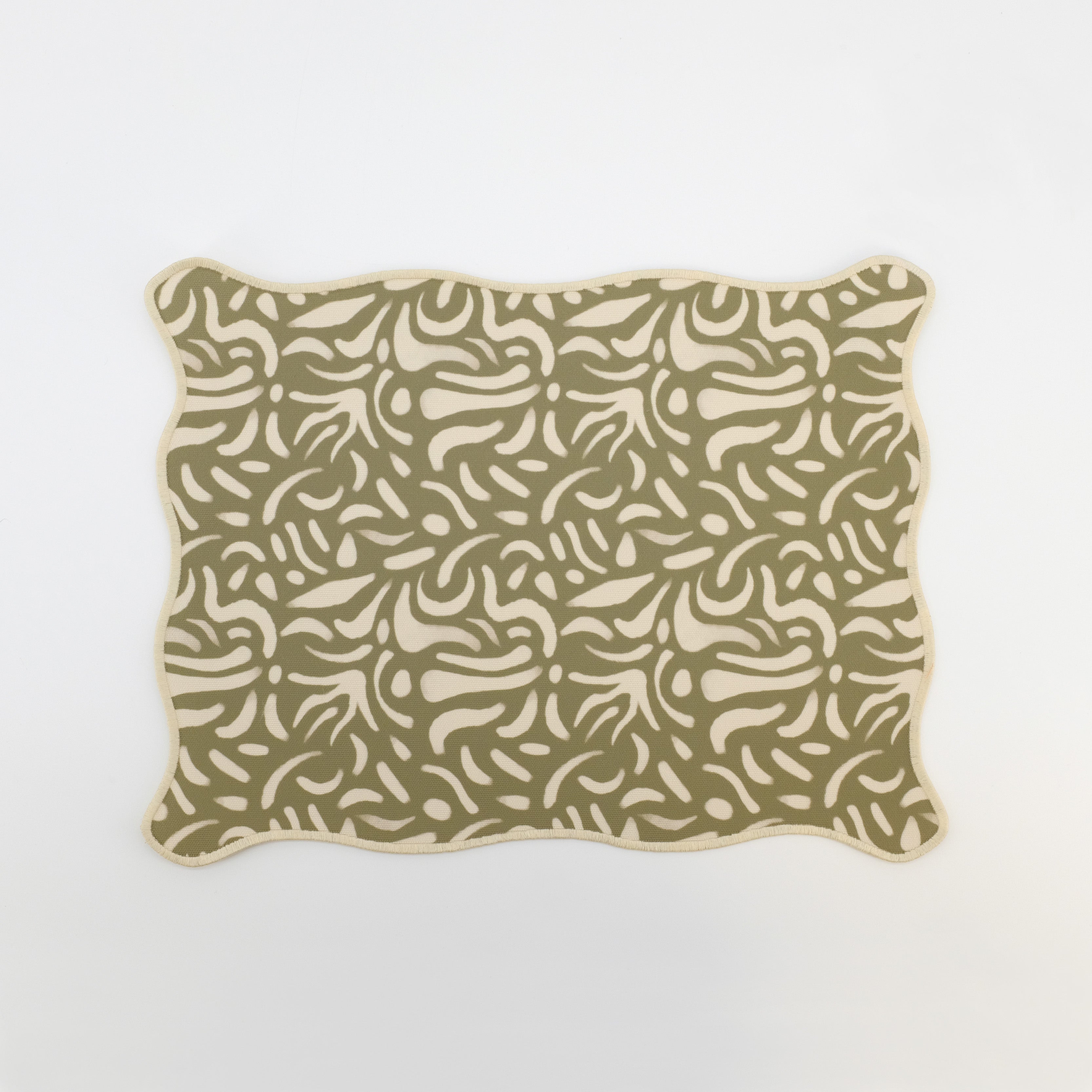 Whispers of Nature Scalloped Placemats (2 pack)