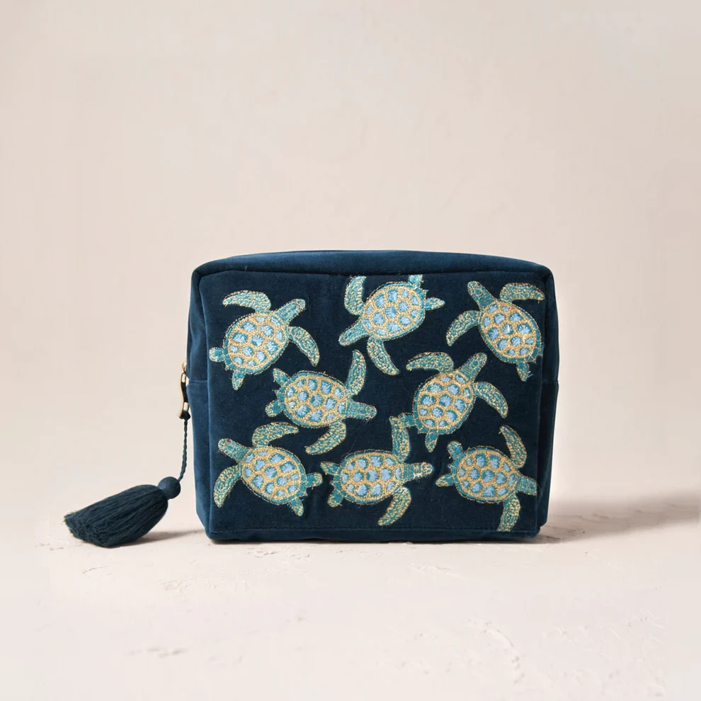 Turtle Wash Bag - Marine Navy