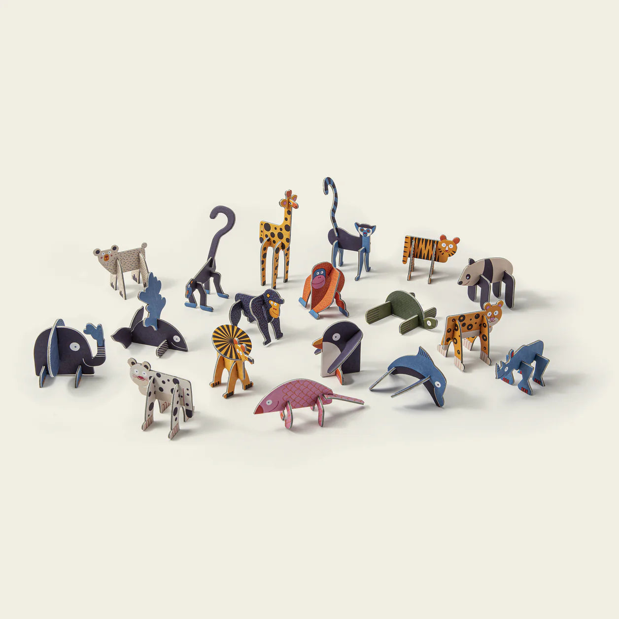 PLAYin CHOC 18 Endangered Animals Gift Set